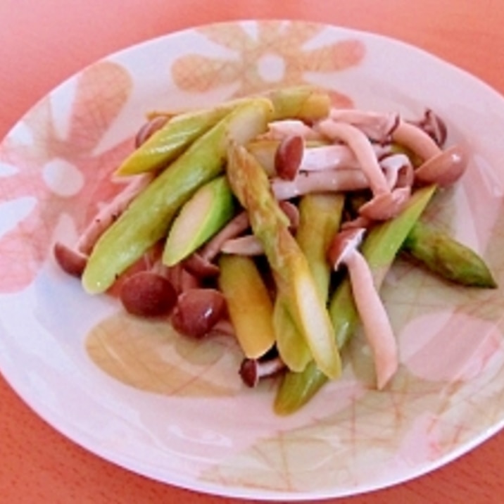 レンジで簡単♡アスパラとシメジのレモン和え